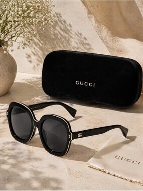 Gucci Black & Gold Round Oversized Women’s Sunglasses